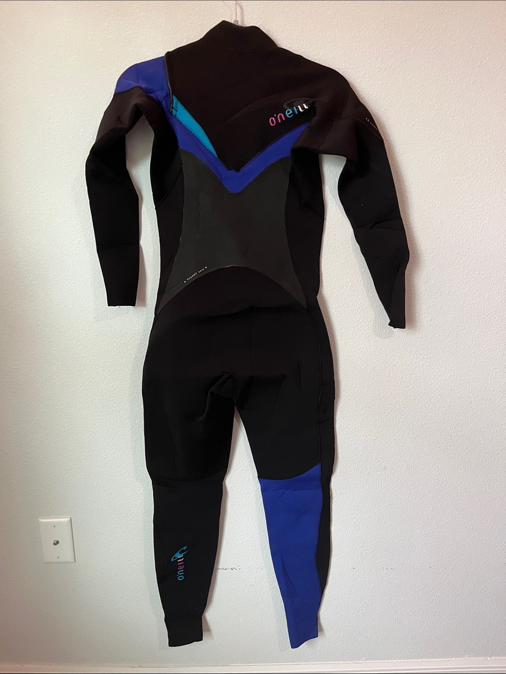 O'Neill women's wetsuit - Picture 2 of 5